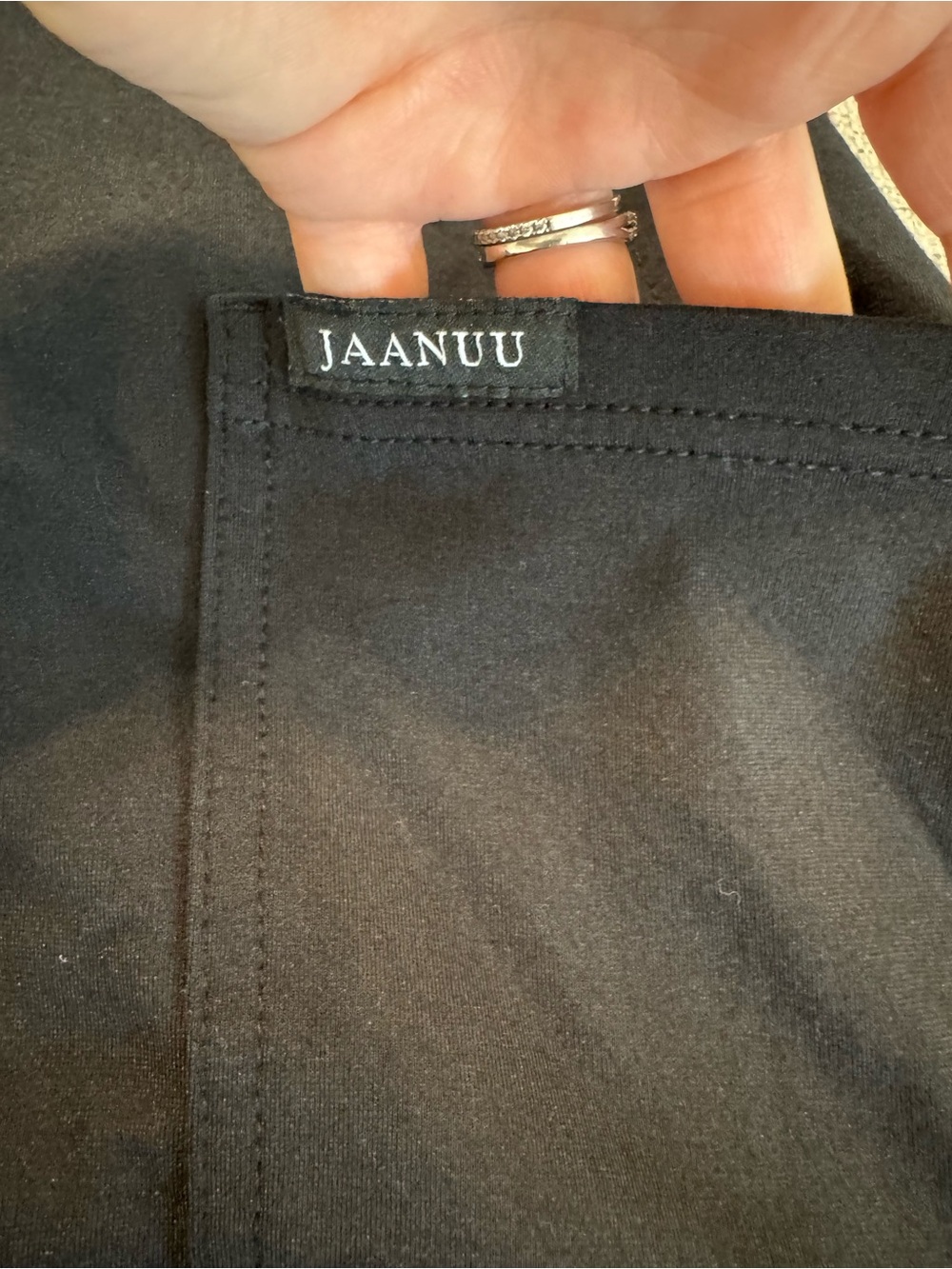 Jaanuu Women’s Black 3/4 Length Sleeve Scrub Top with Branded Tag - Picture 2 of 6